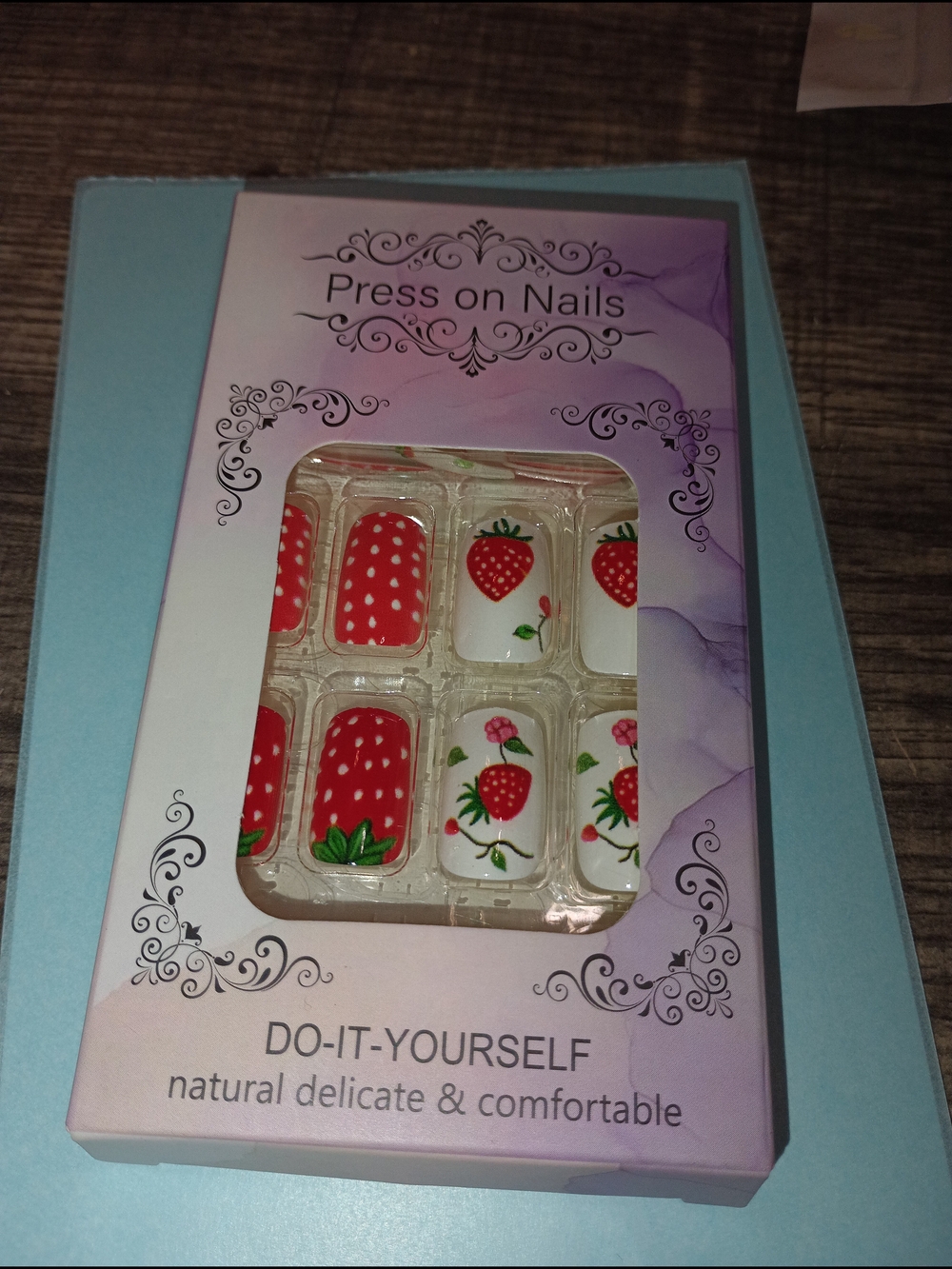 Press on Nails Strawberry Design Red & White - Unbranded